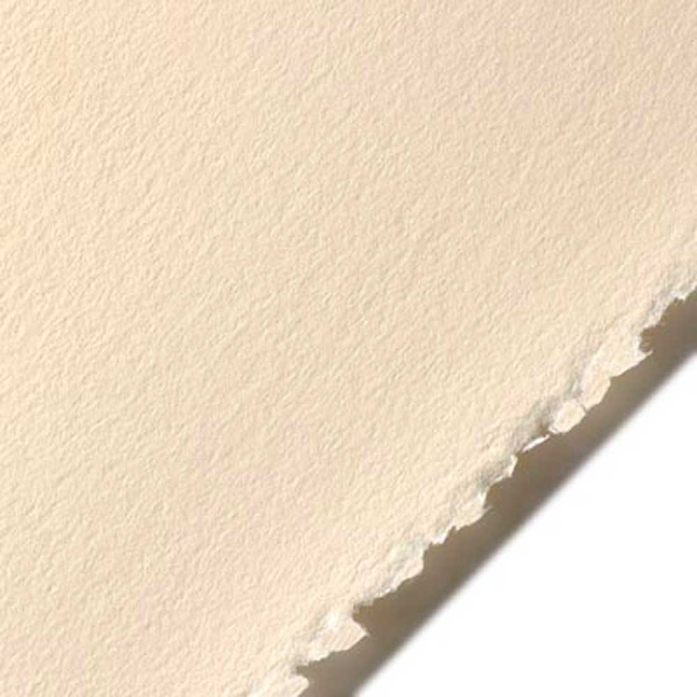 Stonehenge Papers Cream 250gsm: 56X76 cm (22x30 in)